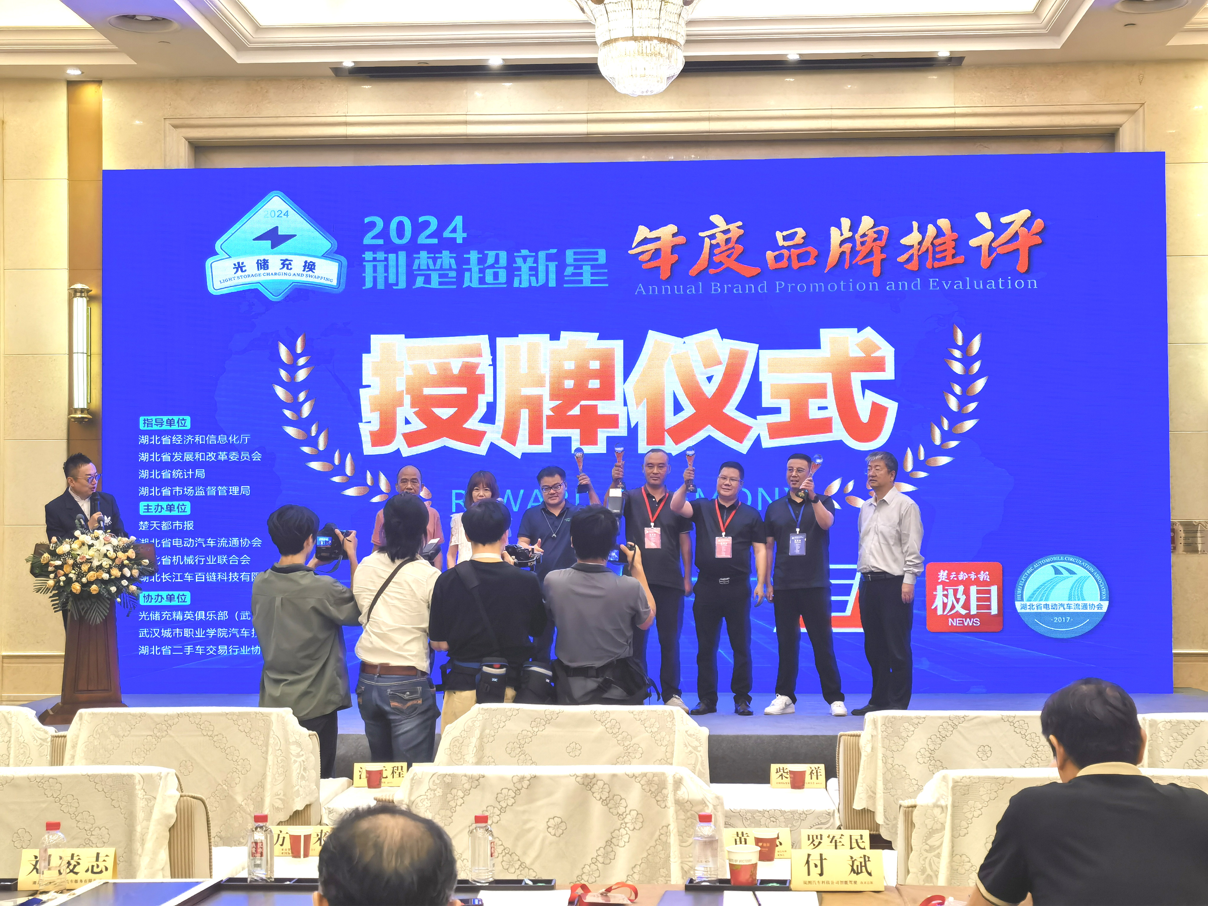 光伏电站_家用太阳能光伏发电_光伏发电代理加盟 光伏电站_家用太阳能光伏发电_光伏发电代理加盟