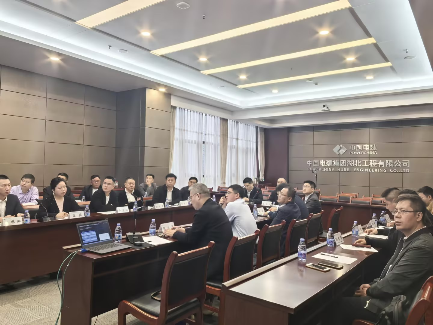 光伏电站_家用太阳能光伏发电_光伏发电代理加盟 光伏电站_家用太阳能光伏发电_光伏发电代理加盟